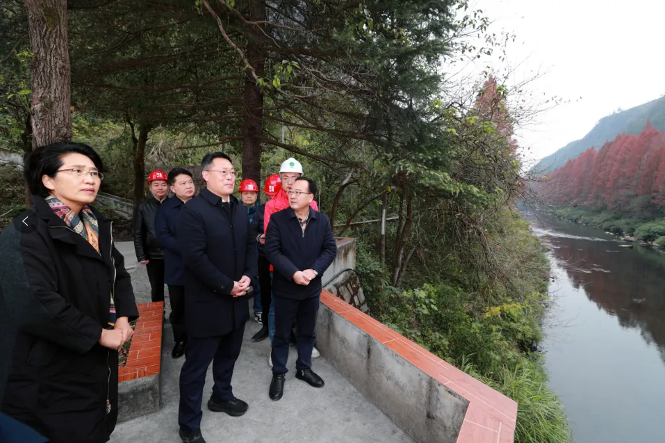 省水利厅厅长朱东铁一行到公司项目调研